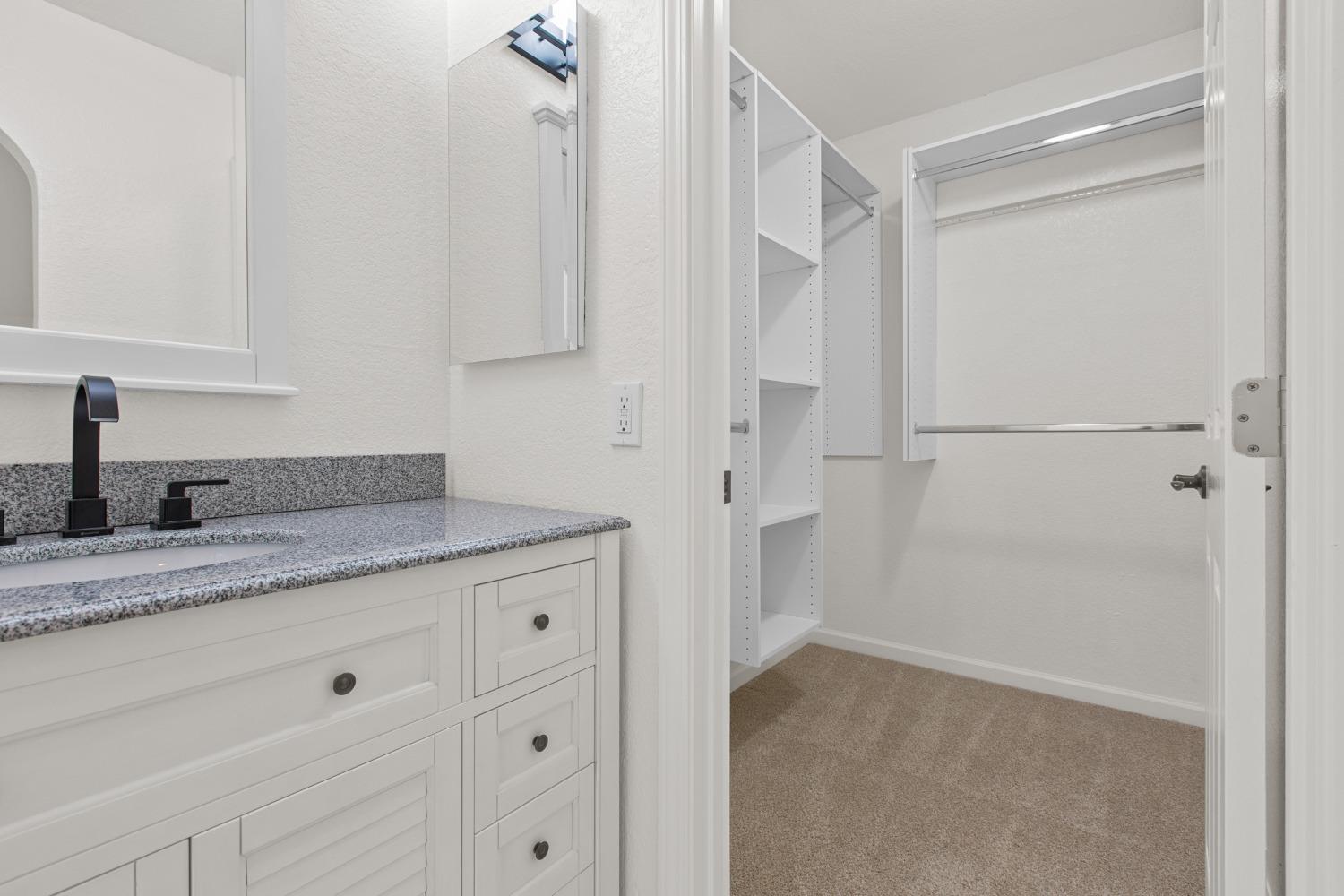 Detail Gallery Image 25 of 31 For 3096 Mill Oak Way, Sacramento,  CA 95833 - 3 Beds | 2 Baths