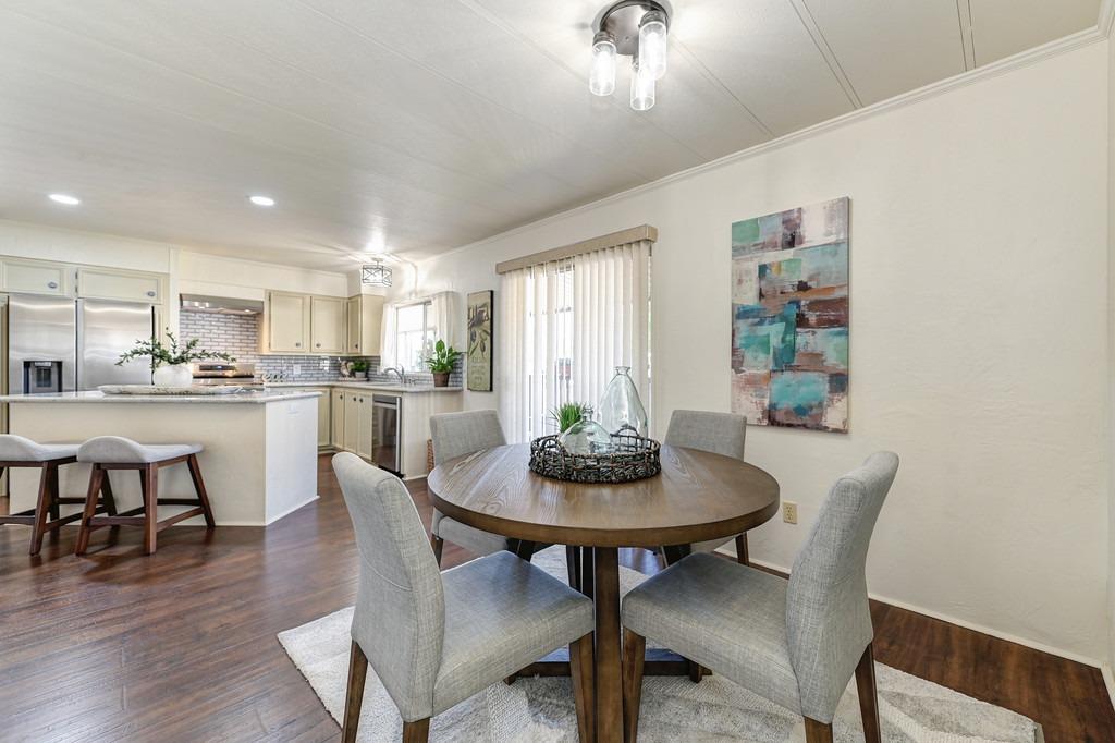 Detail Gallery Image 20 of 42 For 33 Allan Court, Folsom,  CA 95630 - 2 Beds | 2 Baths