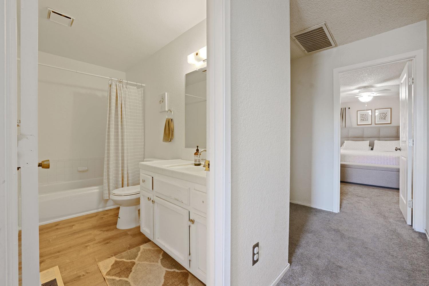 Detail Gallery Image 25 of 38 For 3176 Andre Ln, Turlock,  CA 95382 - 2 Beds | 2/1 Baths