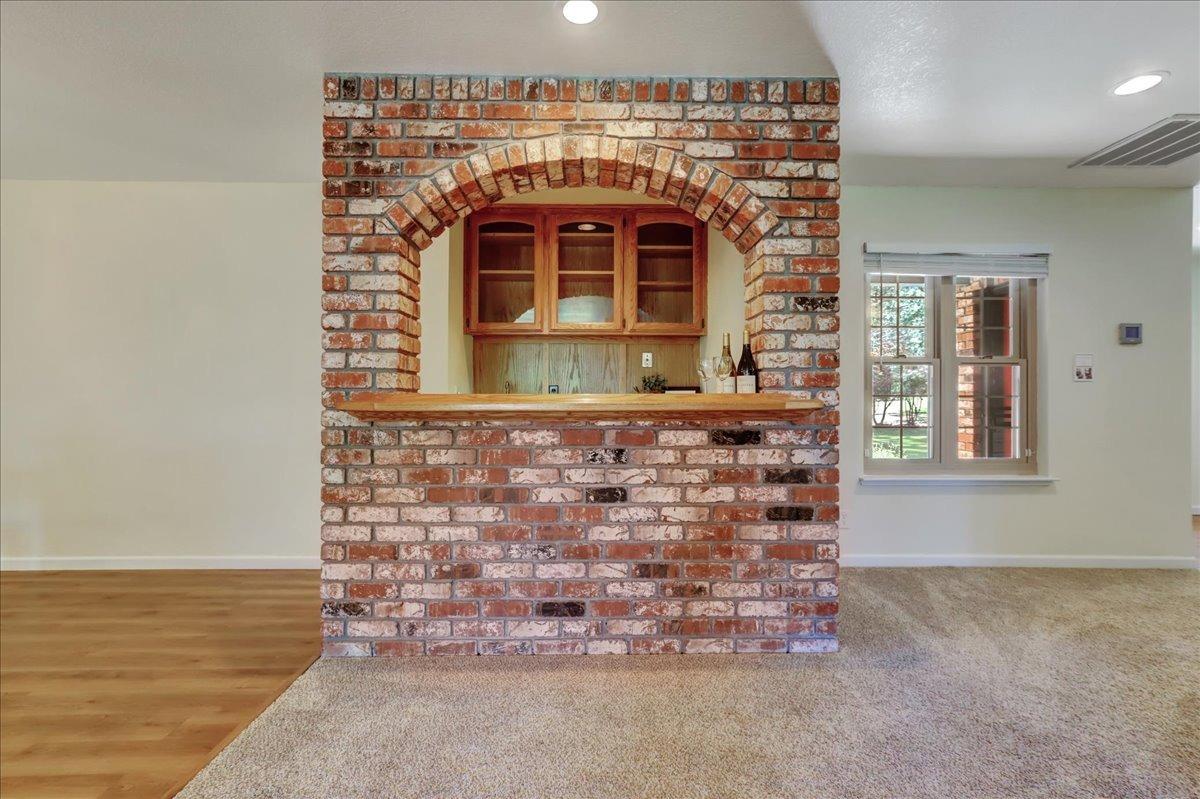 Detail Gallery Image 8 of 99 For 2272 Ridge Rd, Grass Valley,  CA 95945 - 3 Beds | 2/1 Baths