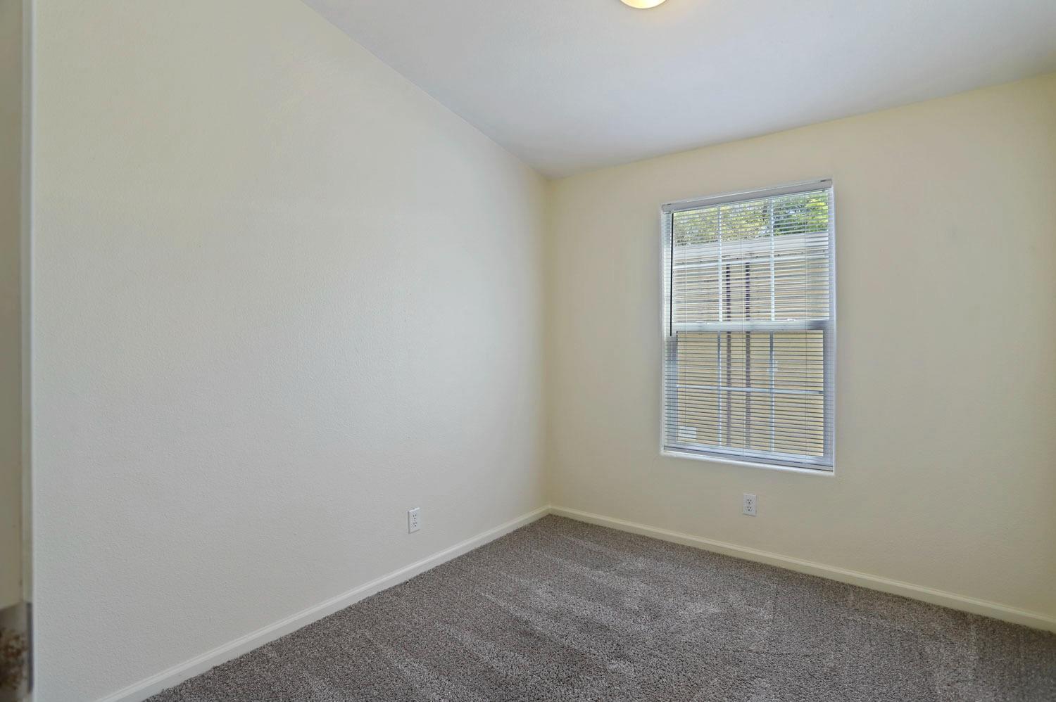 Detail Gallery Image 27 of 34 For 820 N Lincoln Way 76, Galt,  CA 95632 - 2 Beds | 2 Baths