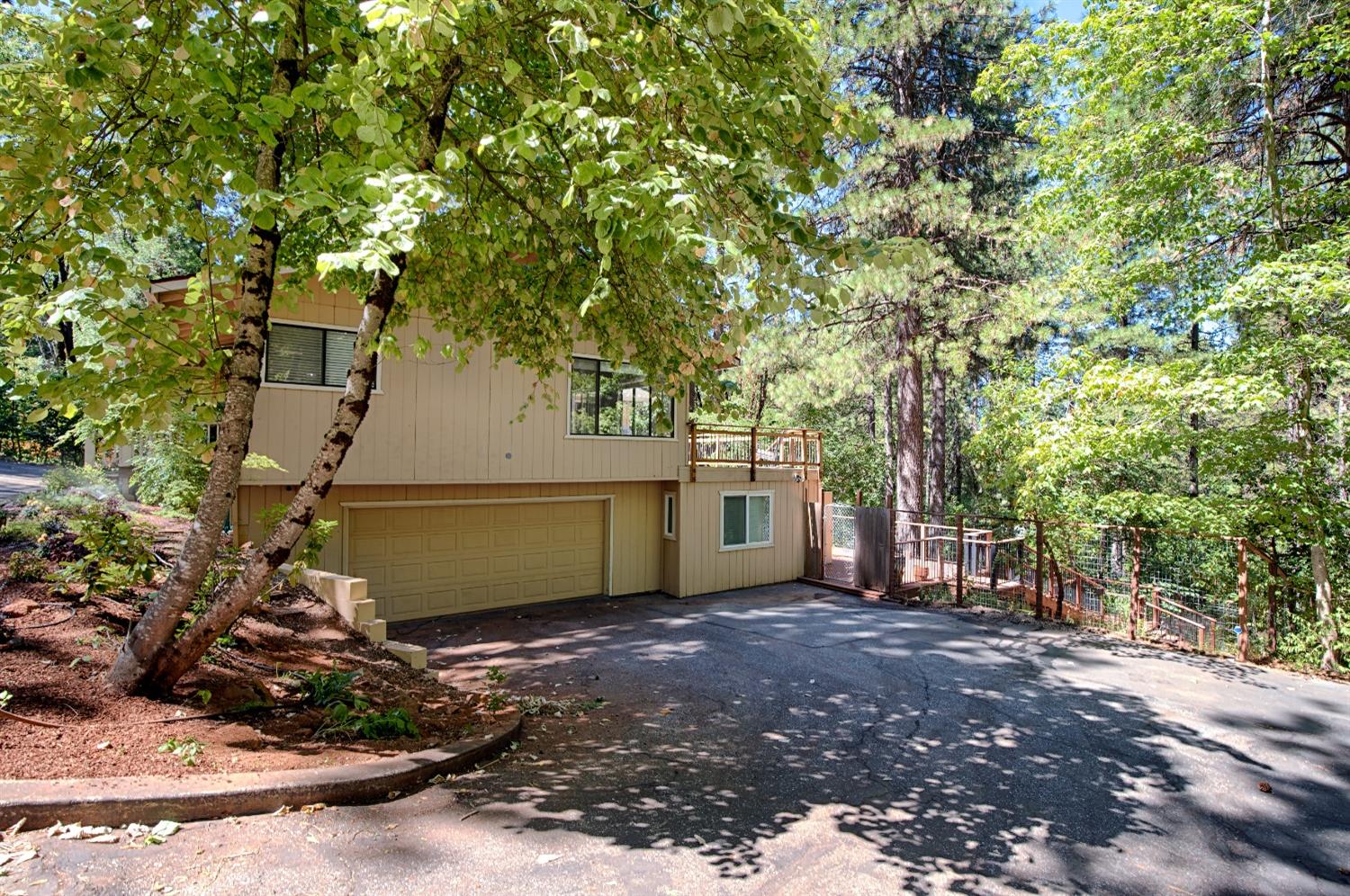 Detail Gallery Image 31 of 47 For 11566 Forest View Dr, Nevada City,  CA 95959 - 3 Beds | 3 Baths