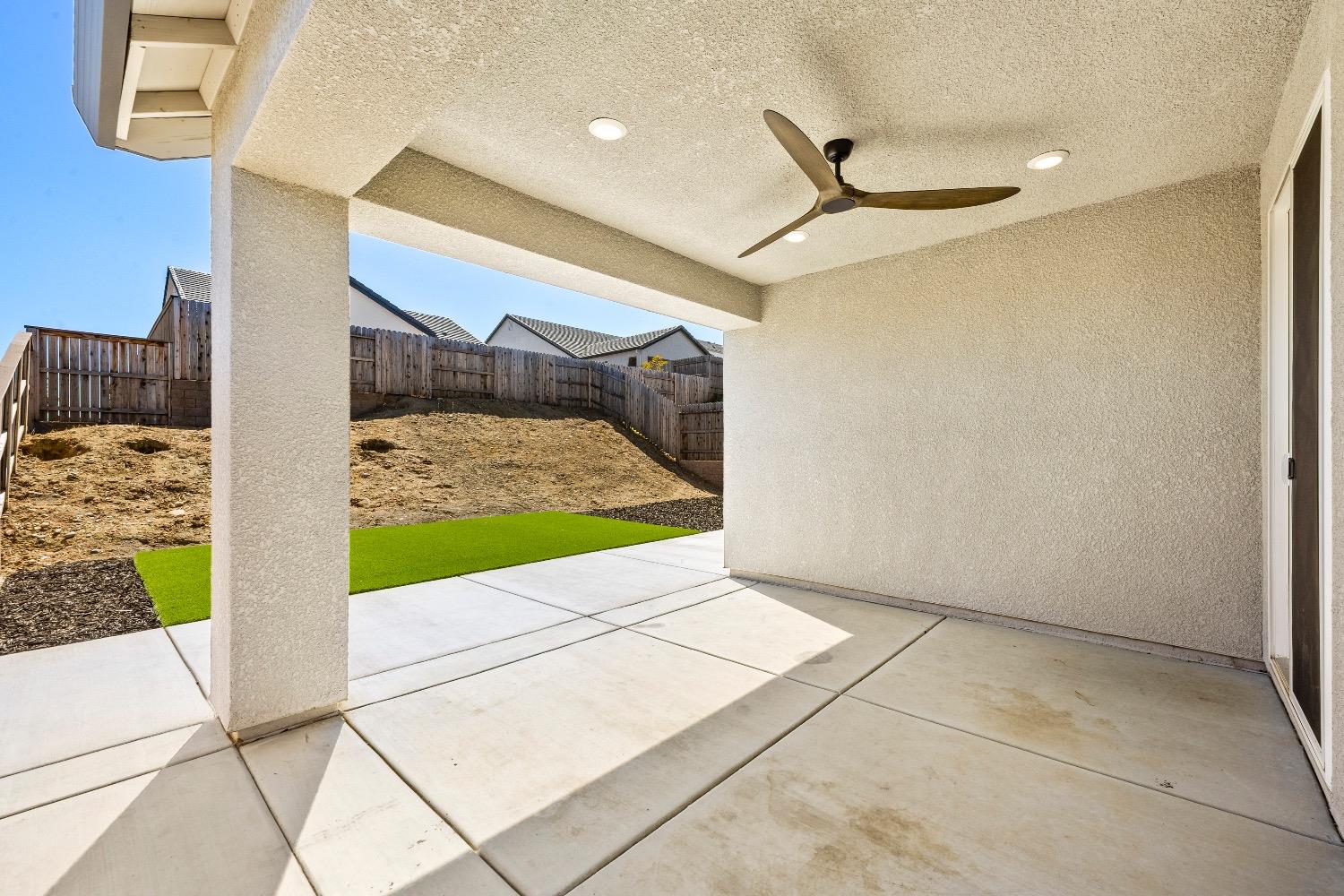 Detail Gallery Image 34 of 57 For 511 Desert Bloom Ct, Rocklin,  CA 95765 - 3 Beds | 2 Baths