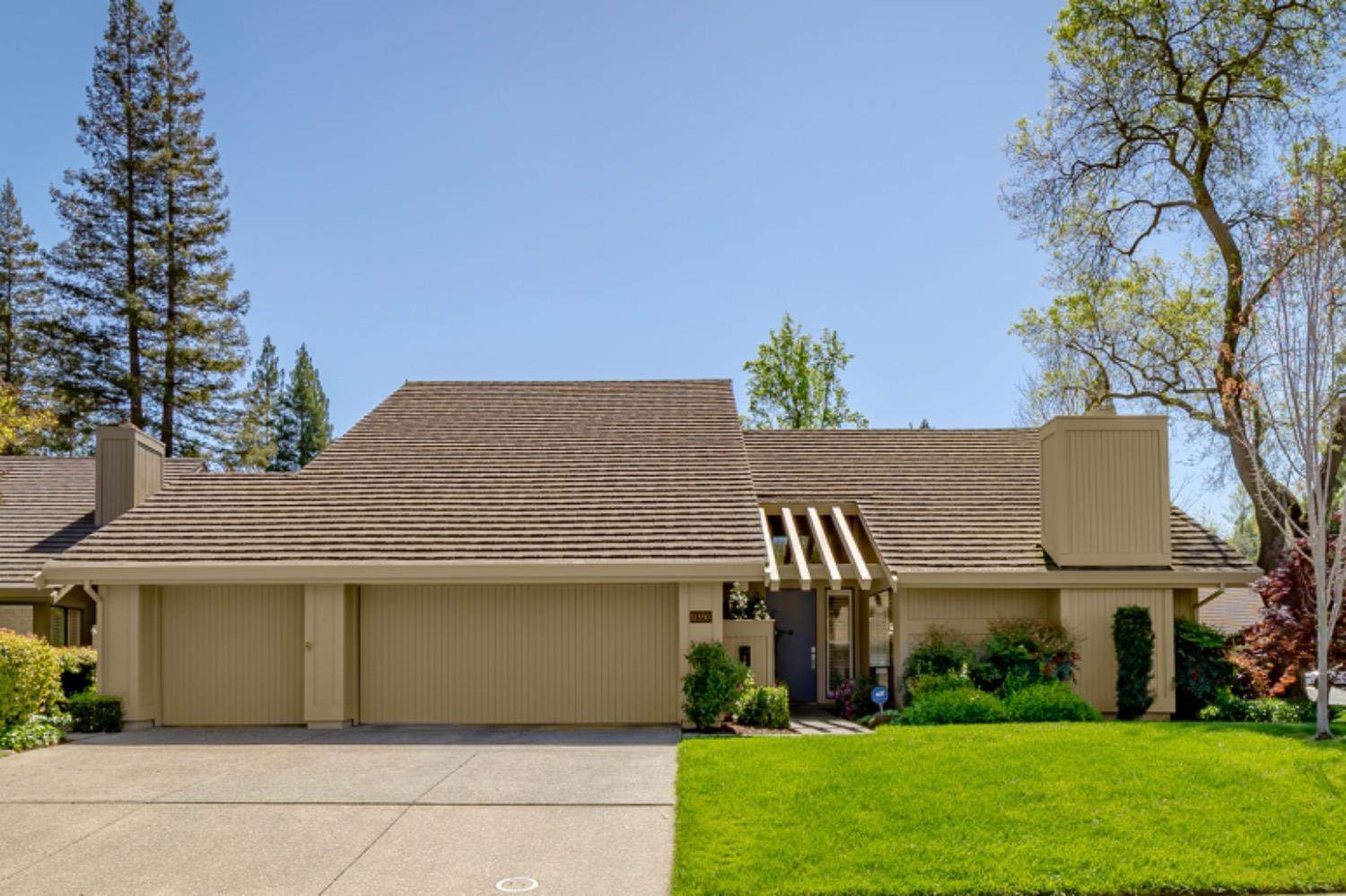 Detail Gallery Image 1 of 45 For 11350 Buckeye Hill Ct, Gold River,  CA 95670 - 3 Beds | 2 Baths