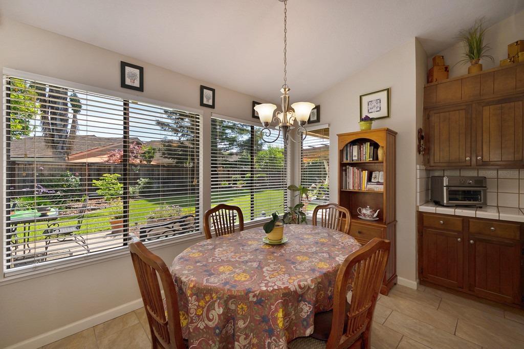 Detail Gallery Image 27 of 89 For 2214 Covey Creek Ct, Stockton,  CA 95207 - 3 Beds | 2 Baths
