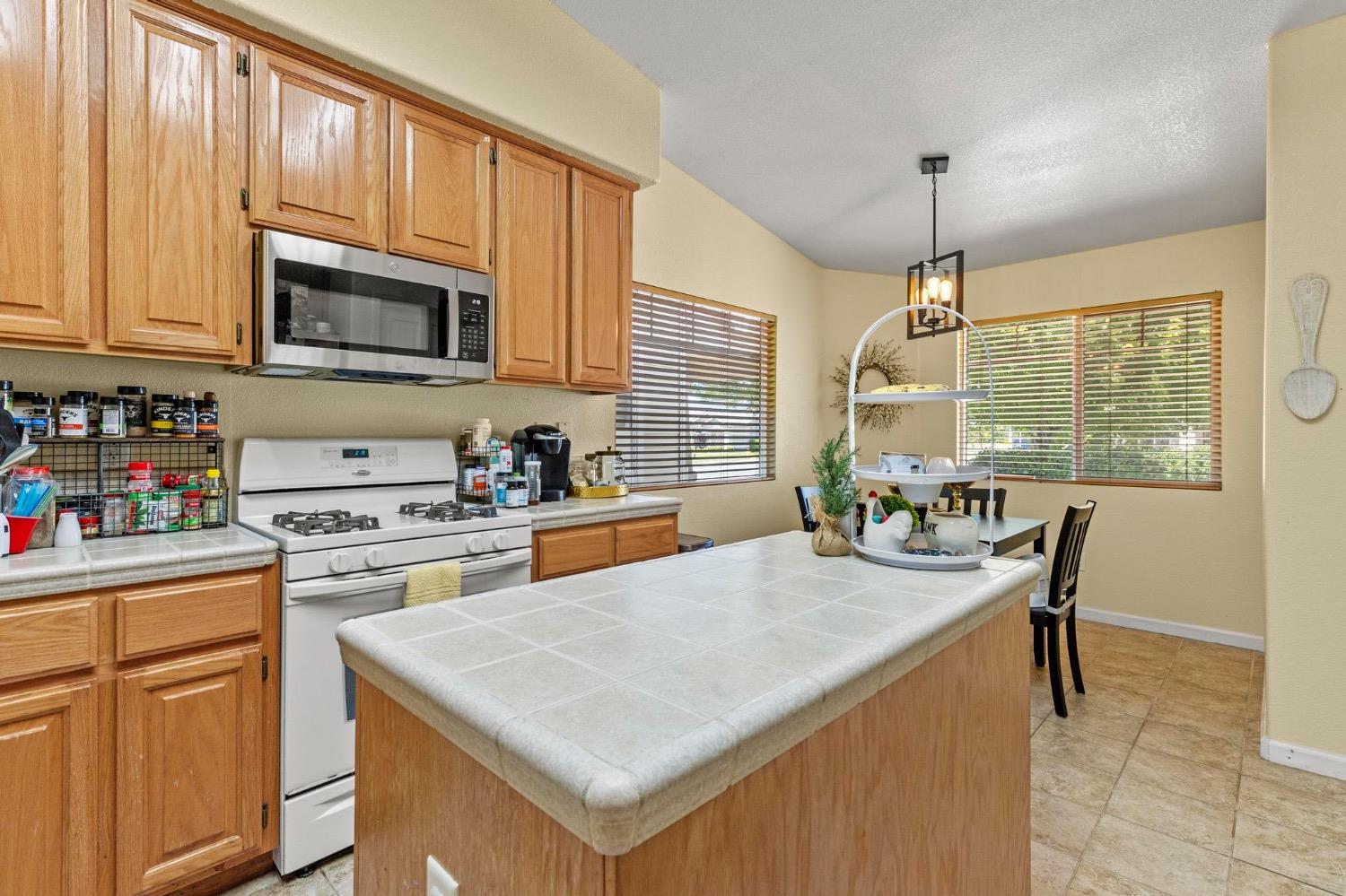 Detail Gallery Image 15 of 31 For 2960 Epperson Way, Live Oak,  CA 95953 - 3 Beds | 2 Baths