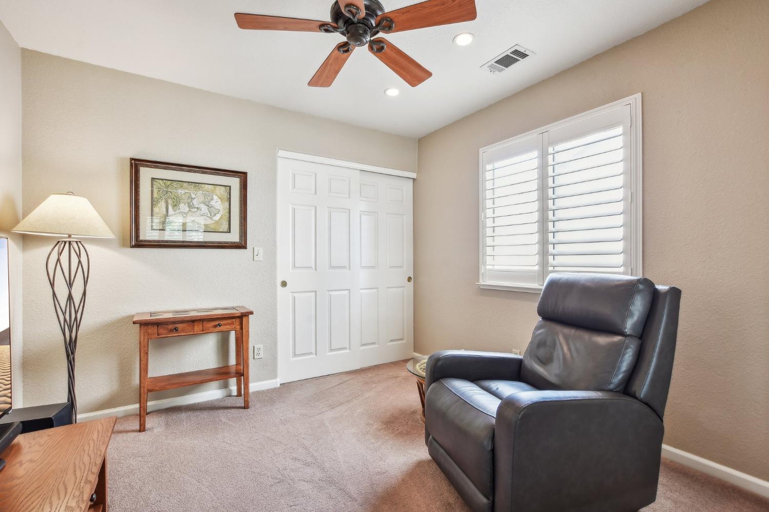 Detail Gallery Image 19 of 32 For 10689 Pleasant Valley Cir, Stockton,  CA 95209 - 3 Beds | 2/1 Baths