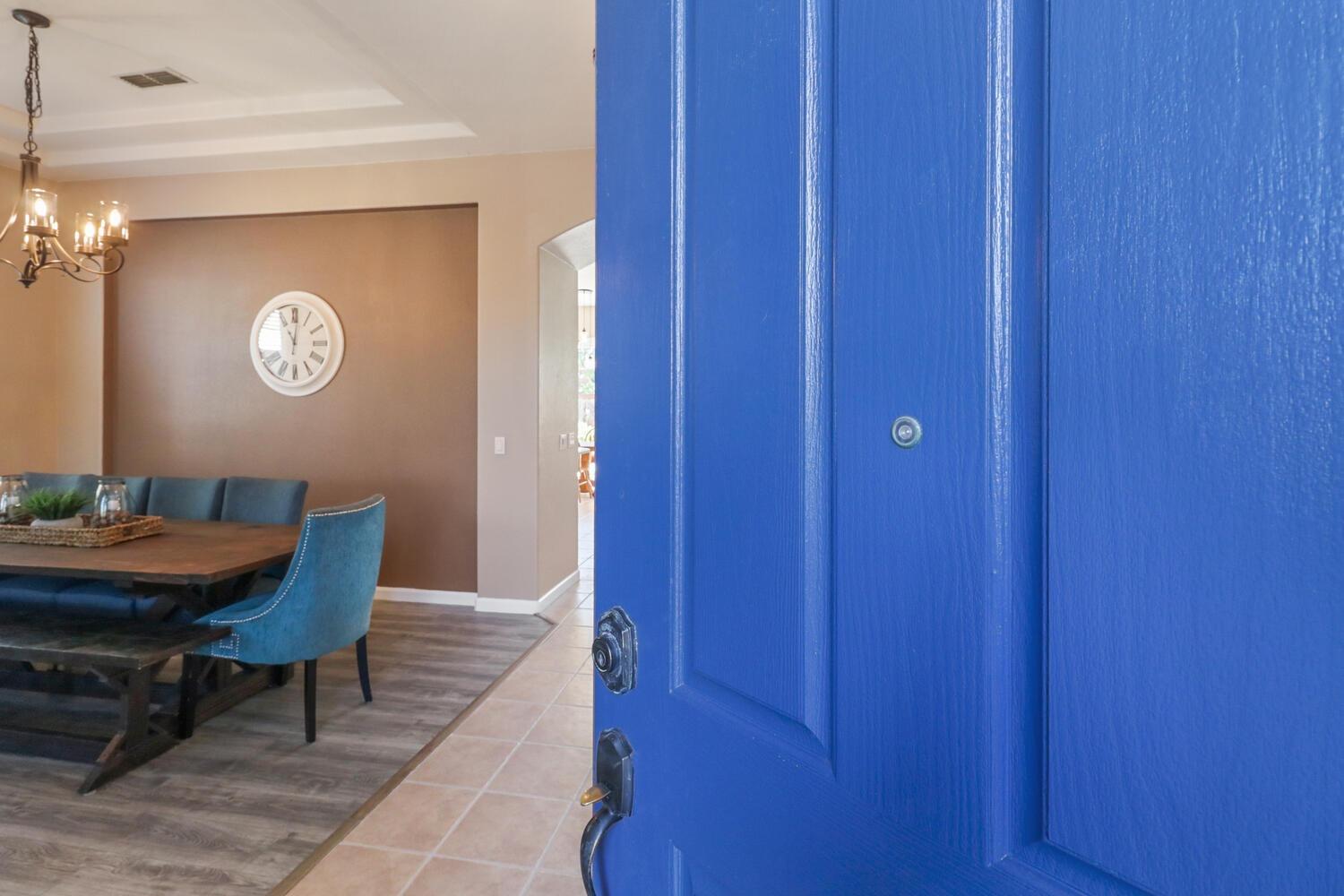 Detail Gallery Image 5 of 47 For 9511 Clarke Farms, Elk Grove,  CA 95624 - 4 Beds | 2 Baths