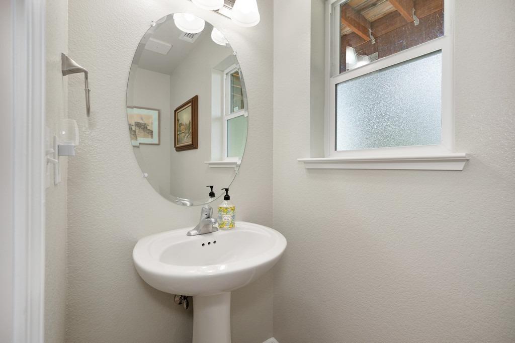 Detail Gallery Image 40 of 61 For 5031 Shooting Star Rd, Pollock Pines,  CA 95726 - 4 Beds | 2/2 Baths