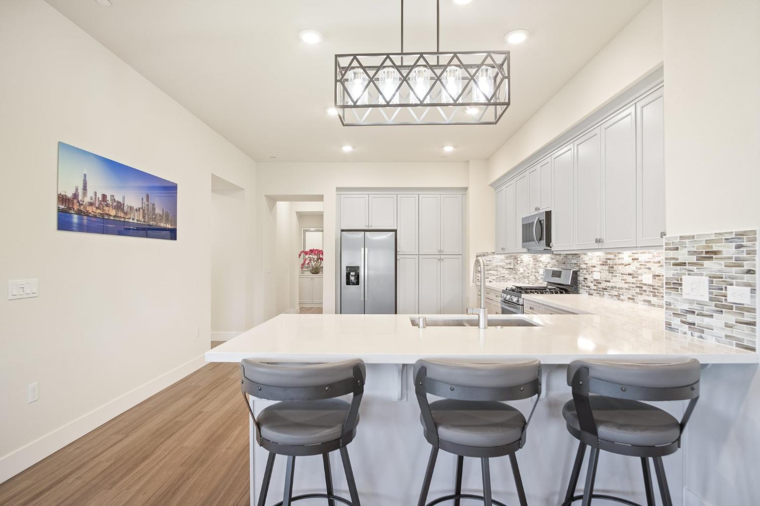 Detail Gallery Image 27 of 39 For 1661 Spring St #434,  Davis,  CA 95616 - 3 Beds | 2/1 Baths