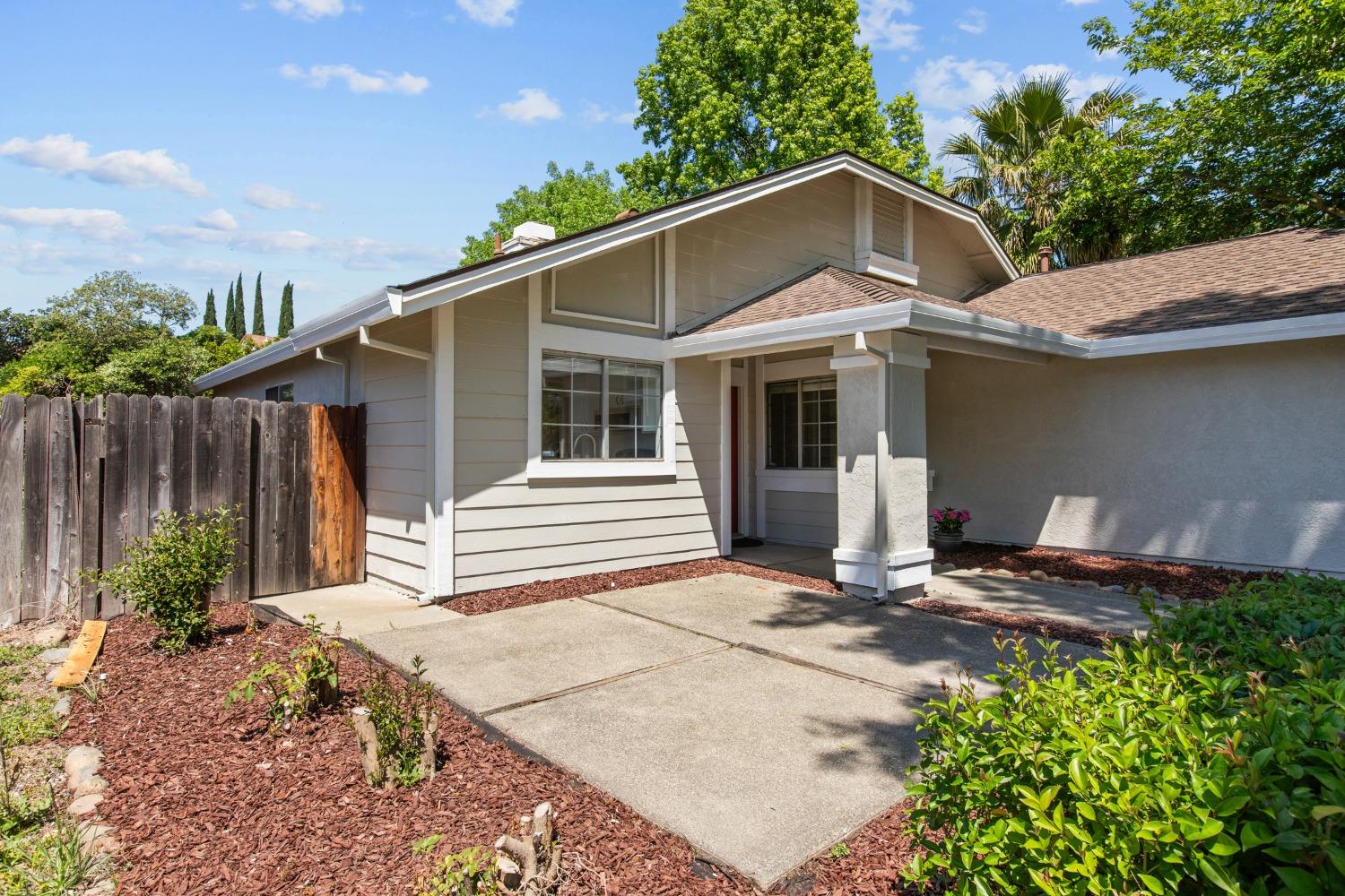Detail Gallery Image 30 of 31 For 3096 Mill Oak Way, Sacramento,  CA 95833 - 3 Beds | 2 Baths