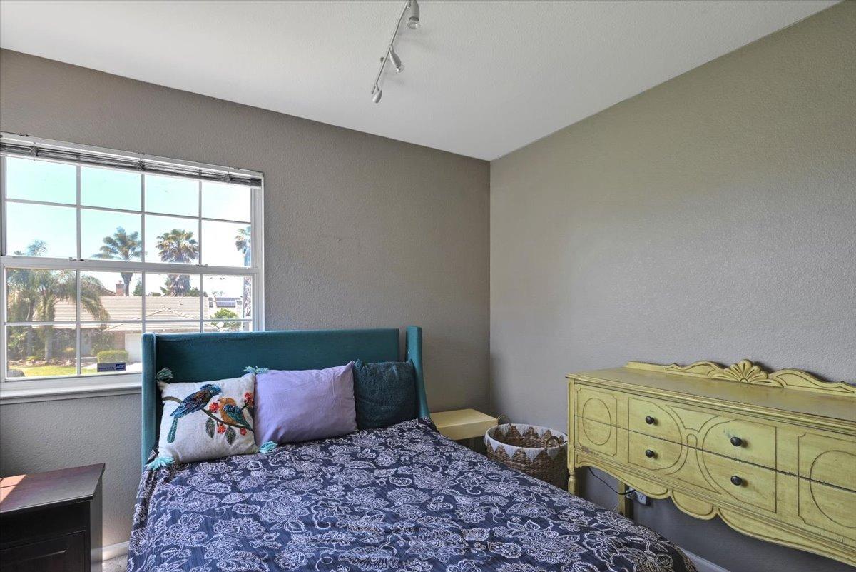 Detail Gallery Image 27 of 40 For 1716 Cattail Dr, Marysville,  CA 95901 - 3 Beds | 2/1 Baths