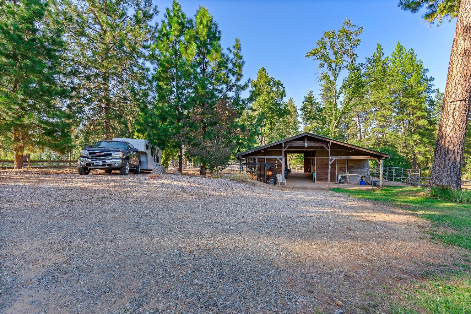 Detail Gallery Image 49 of 57 For 10550 Round Valley Rd, Grass Valley,  CA 95949 - 4 Beds | 3 Baths