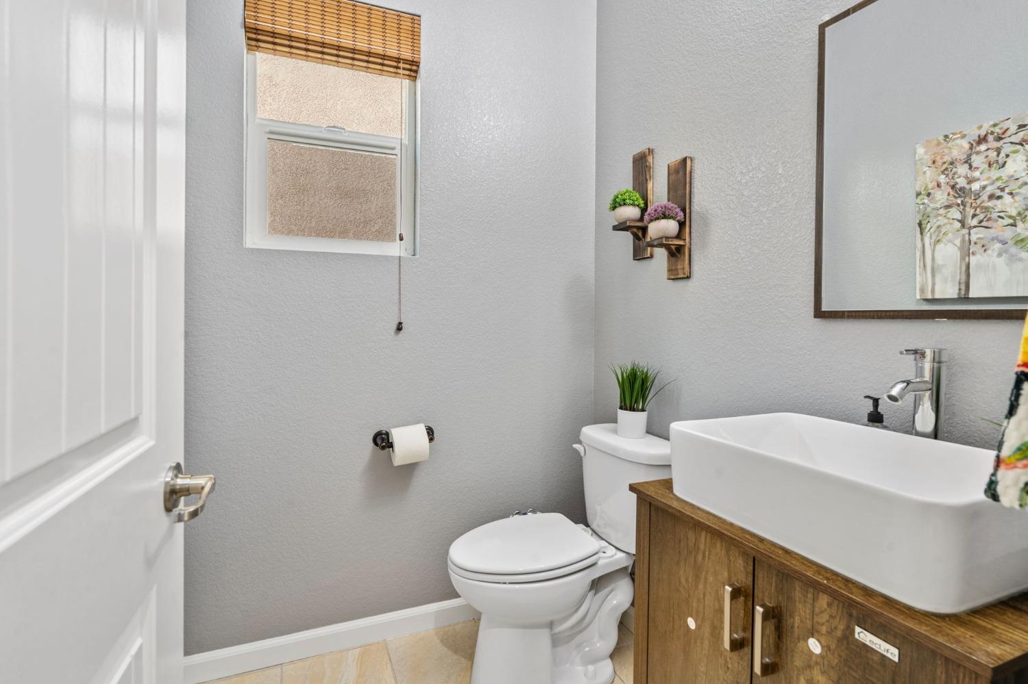 Detail Gallery Image 26 of 48 For 371 W Aventino Ave, Mountain House,  CA 95391 - 3 Beds | 2/1 Baths