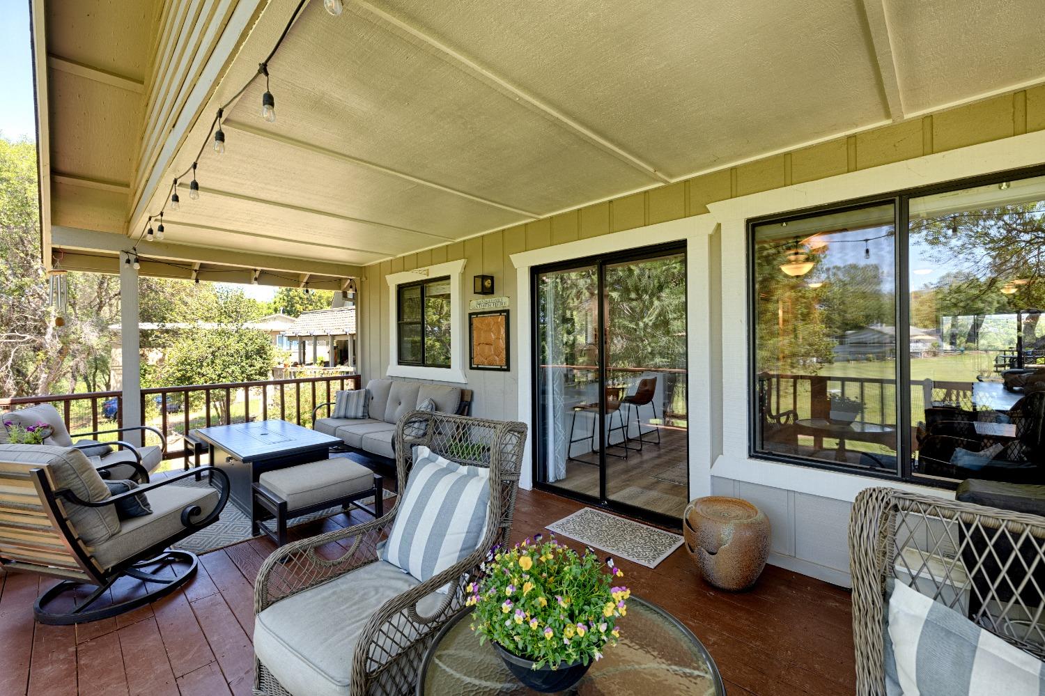 Detail Gallery Image 19 of 79 For 23192 Sunset Ridge Dr, Auburn,  CA 95602 - 3 Beds | 3/1 Baths