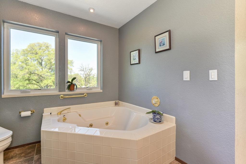 Detail Gallery Image 30 of 80 For 3935 Kimo Way, Auburn,  CA 95602 - 4 Beds | 3/1 Baths