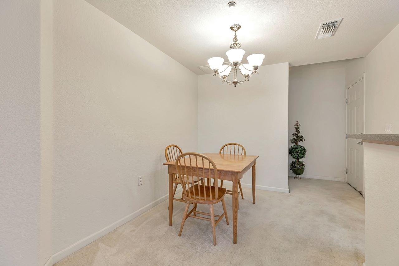 Detail Gallery Image 16 of 44 For 9658 Coney Island Cir, Elk Grove,  CA 95758 - 2 Beds | 2 Baths