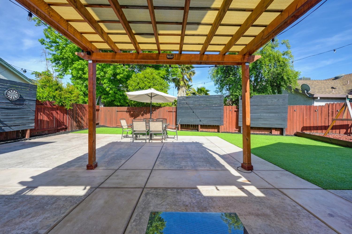 Detail Gallery Image 33 of 58 For 7612 La Tour Dr, Antelope,  CA 95843 - 3 Beds | 2 Baths