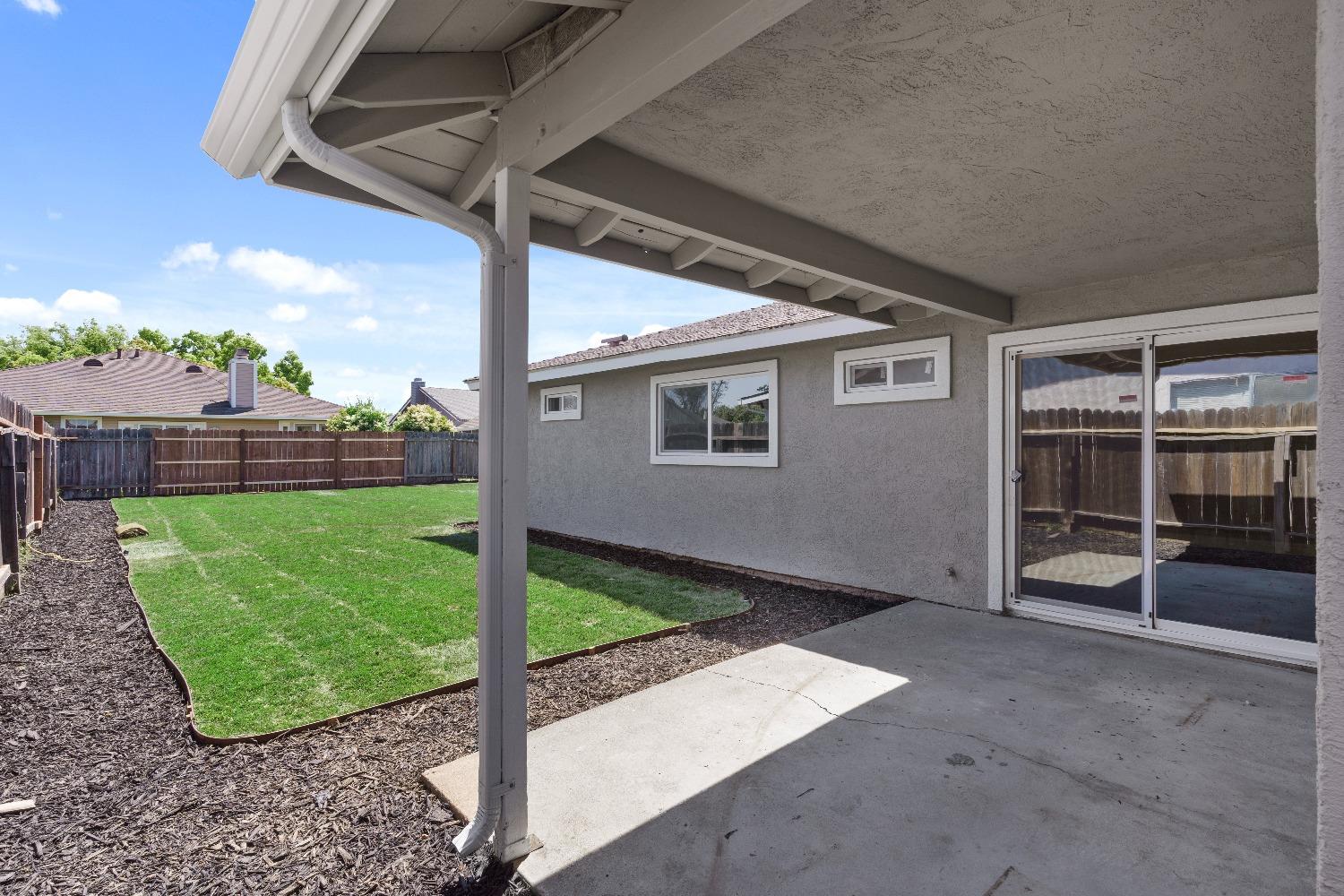 Detail Gallery Image 37 of 41 For 5540 Tangerine Ave, Sacramento,  CA 95823 - 4 Beds | 2 Baths