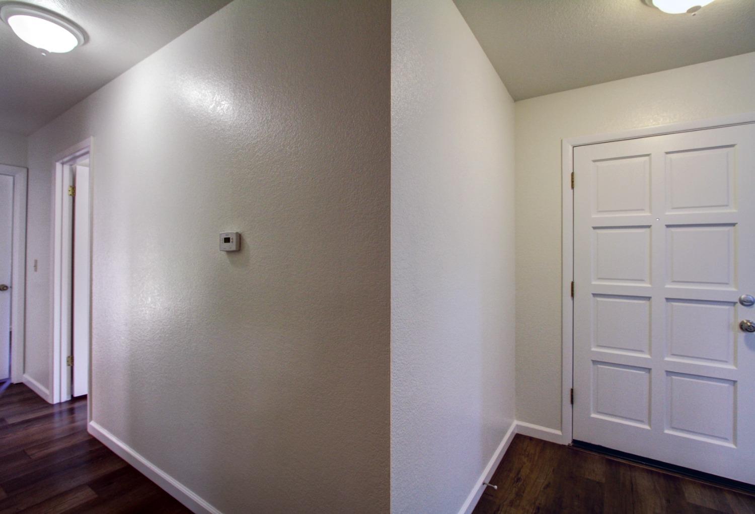 Detail Gallery Image 13 of 41 For 23253 Lone Pine Dr, Auburn,  CA 95602 - 3 Beds | 2 Baths