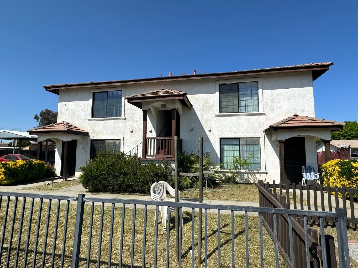 Eucalyptus Avenue, Newman, California image 18