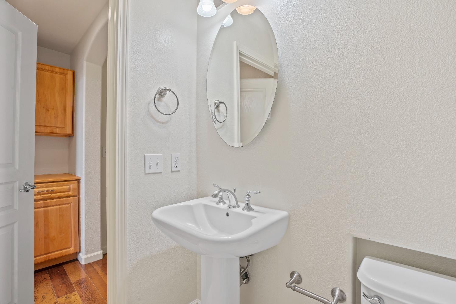 Detail Gallery Image 16 of 27 For 1360 Shady Ln #213,  Turlock,  CA 95382 - 2 Beds | 2 Baths