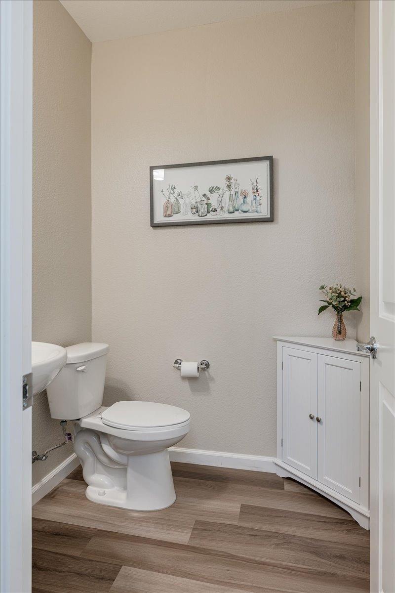Detail Gallery Image 27 of 35 For 4379 E Commerce Way, Sacramento,  CA 95834 - 3 Beds | 2/1 Baths