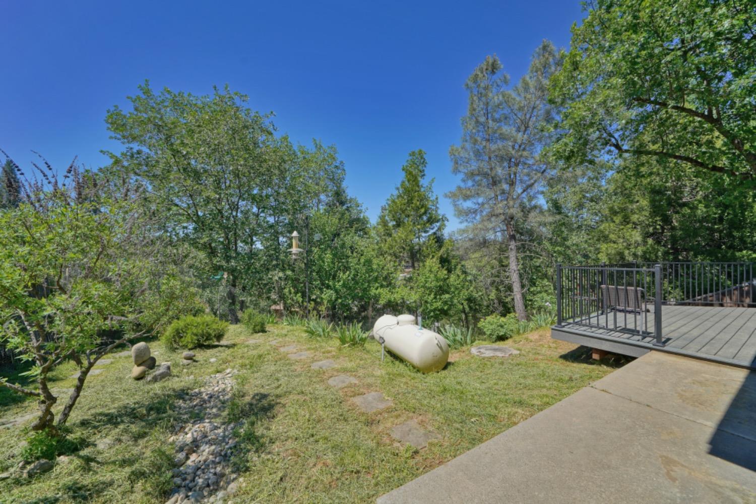 Detail Gallery Image 32 of 34 For 3166 Benham Ct, Placerville,  CA 95667 - 3 Beds | 2 Baths