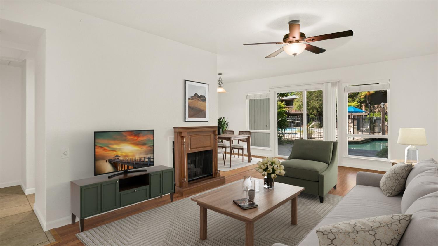 Detail Gallery Image 5 of 28 For 2472 Larkspur Ln #363,  Sacramento,  CA 95825 - 1 Beds | 1 Baths