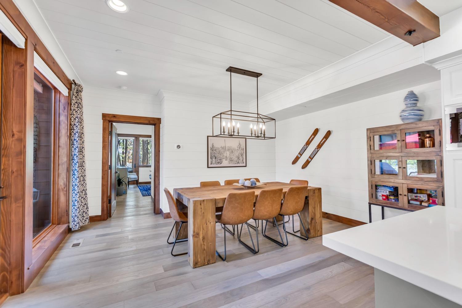 Detail Gallery Image 22 of 58 For 9106 Heartwood Dr, Truckee,  CA 96161 - 3 Beds | 3/1 Baths