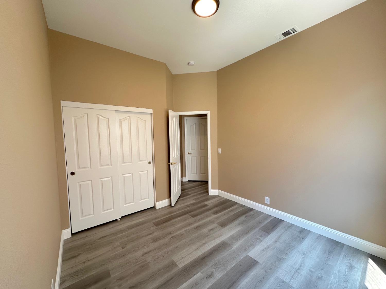 Detail Gallery Image 24 of 28 For 9985 River View Cir, Stockton,  CA 95209 - 4 Beds | 2 Baths