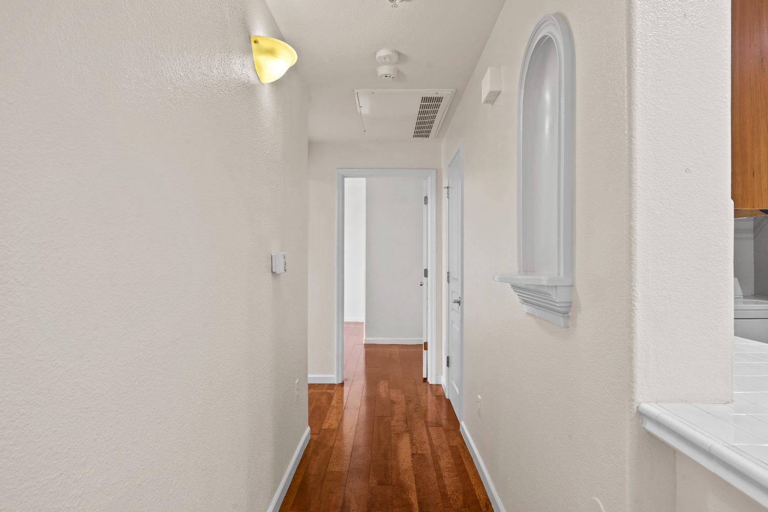 Detail Gallery Image 12 of 27 For 1360 Shady Ln #213,  Turlock,  CA 95382 - 2 Beds | 2 Baths