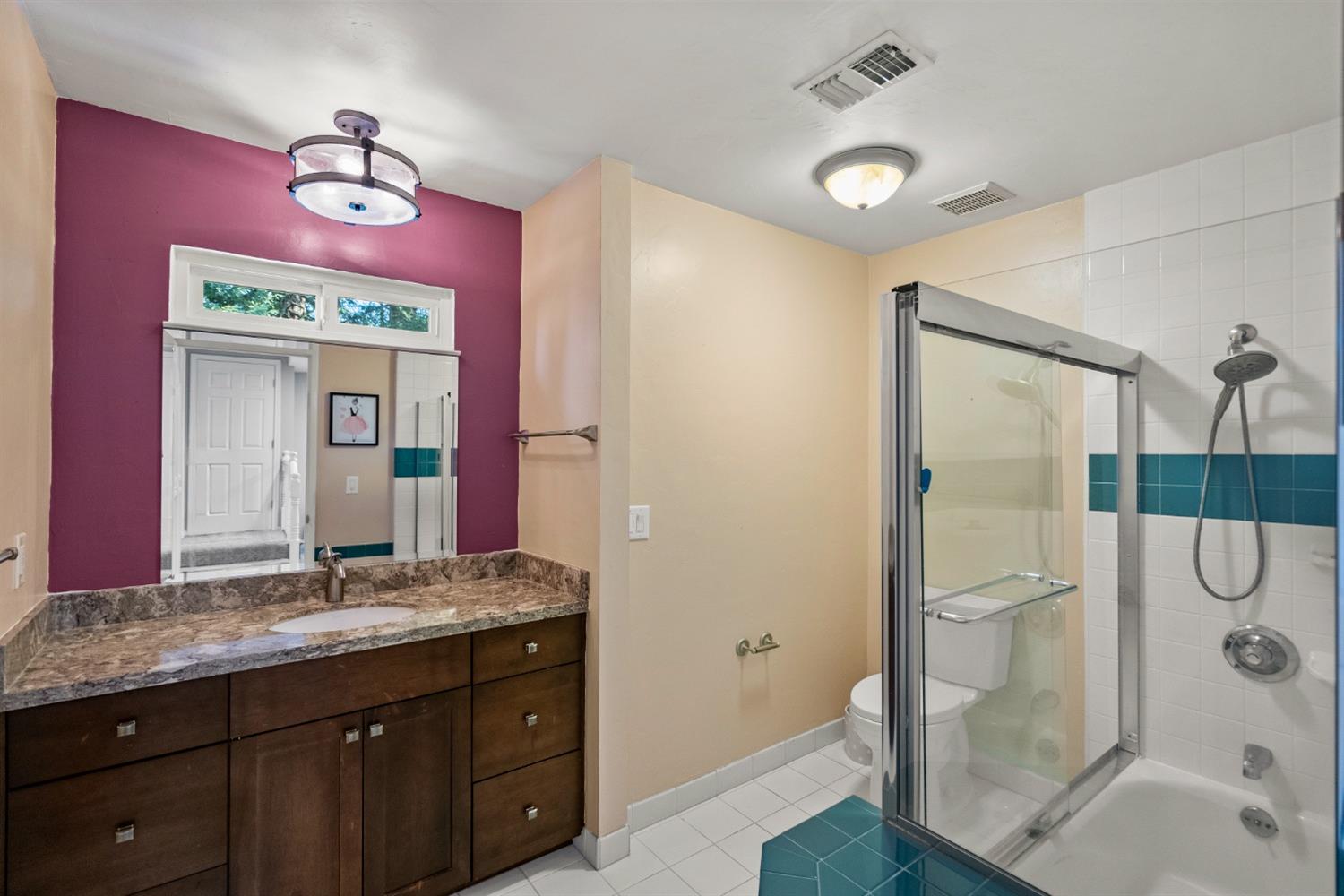 Detail Gallery Image 30 of 46 For 1200 Carter Rd, Sacramento,  CA 95864 - 3 Beds | 2/1 Baths