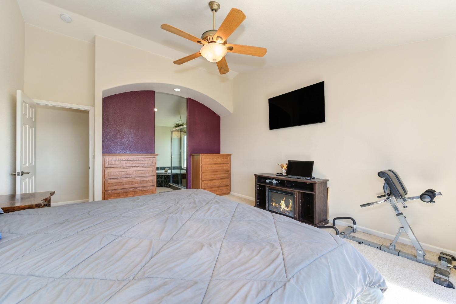 Detail Gallery Image 24 of 51 For 23380 Barnes Ln, Colfax,  CA 95713 - 2 Beds | 2/1 Baths