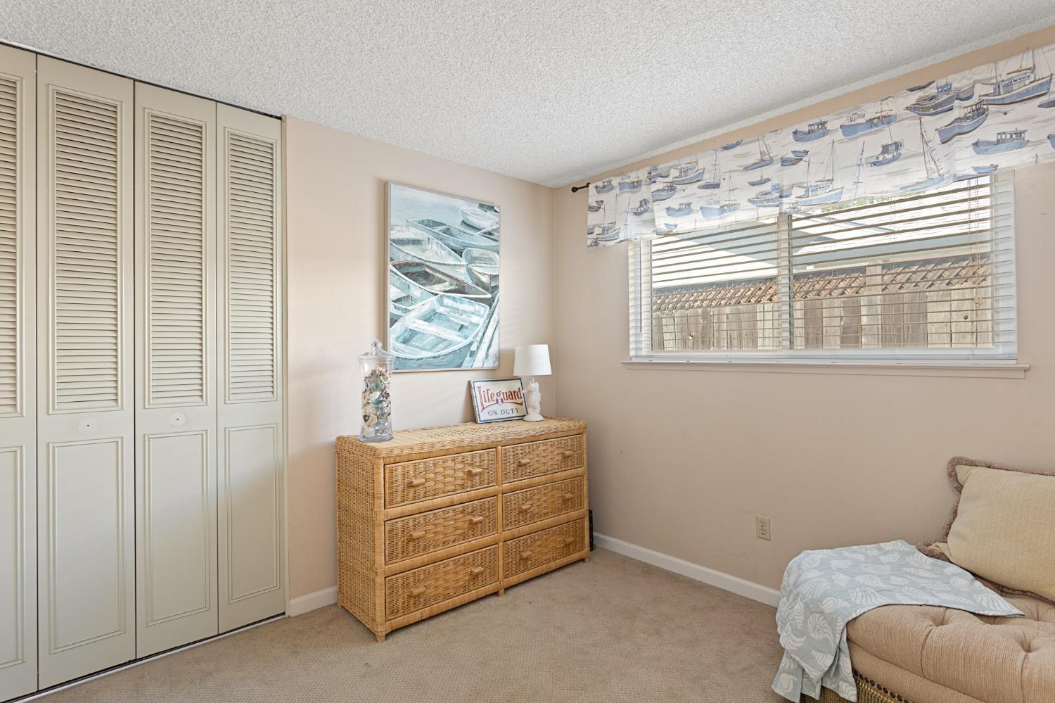 Detail Gallery Image 25 of 37 For 5921 Brittany Way, Citrus Heights,  CA 95610 - 4 Beds | 2 Baths