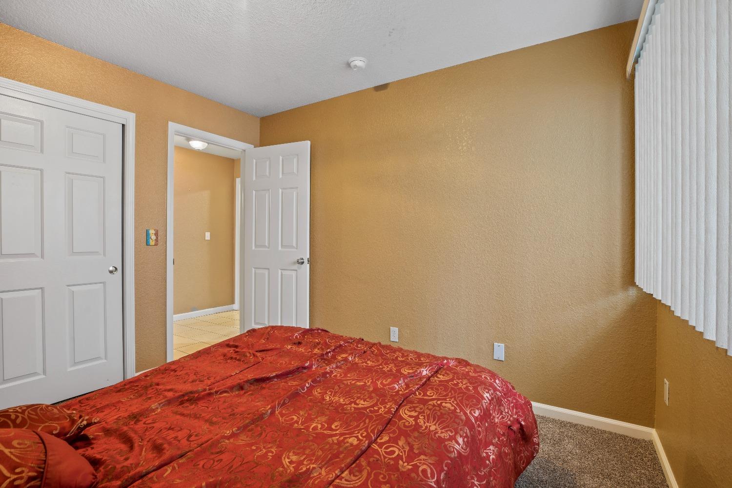 Detail Gallery Image 20 of 26 For 2213 London Cir, Modesto,  CA 95356 - 3 Beds | 2 Baths