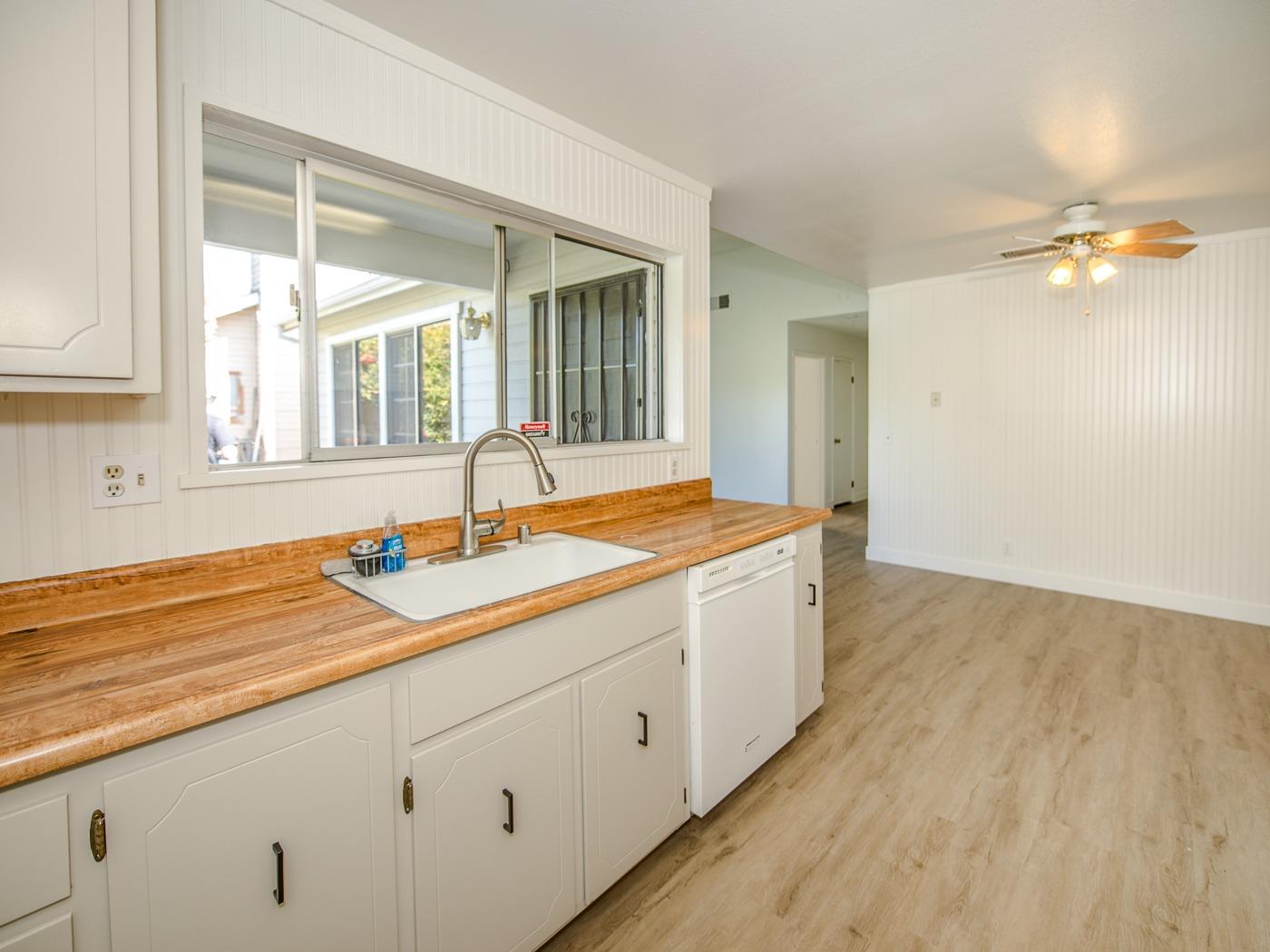 Detail Gallery Image 7 of 17 For 287 Cascade St, Woodland,  CA 95695 - 3 Beds | 2 Baths