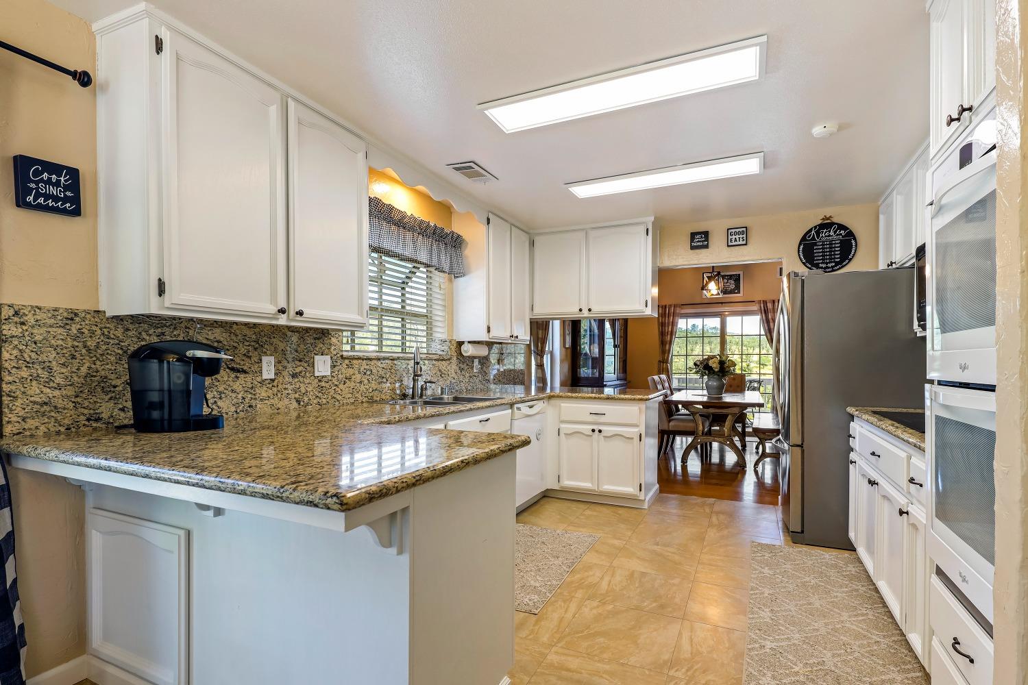 Detail Gallery Image 5 of 72 For 5955 Davidson Ct, Valley Springs,  CA 95252 - 3 Beds | 2 Baths