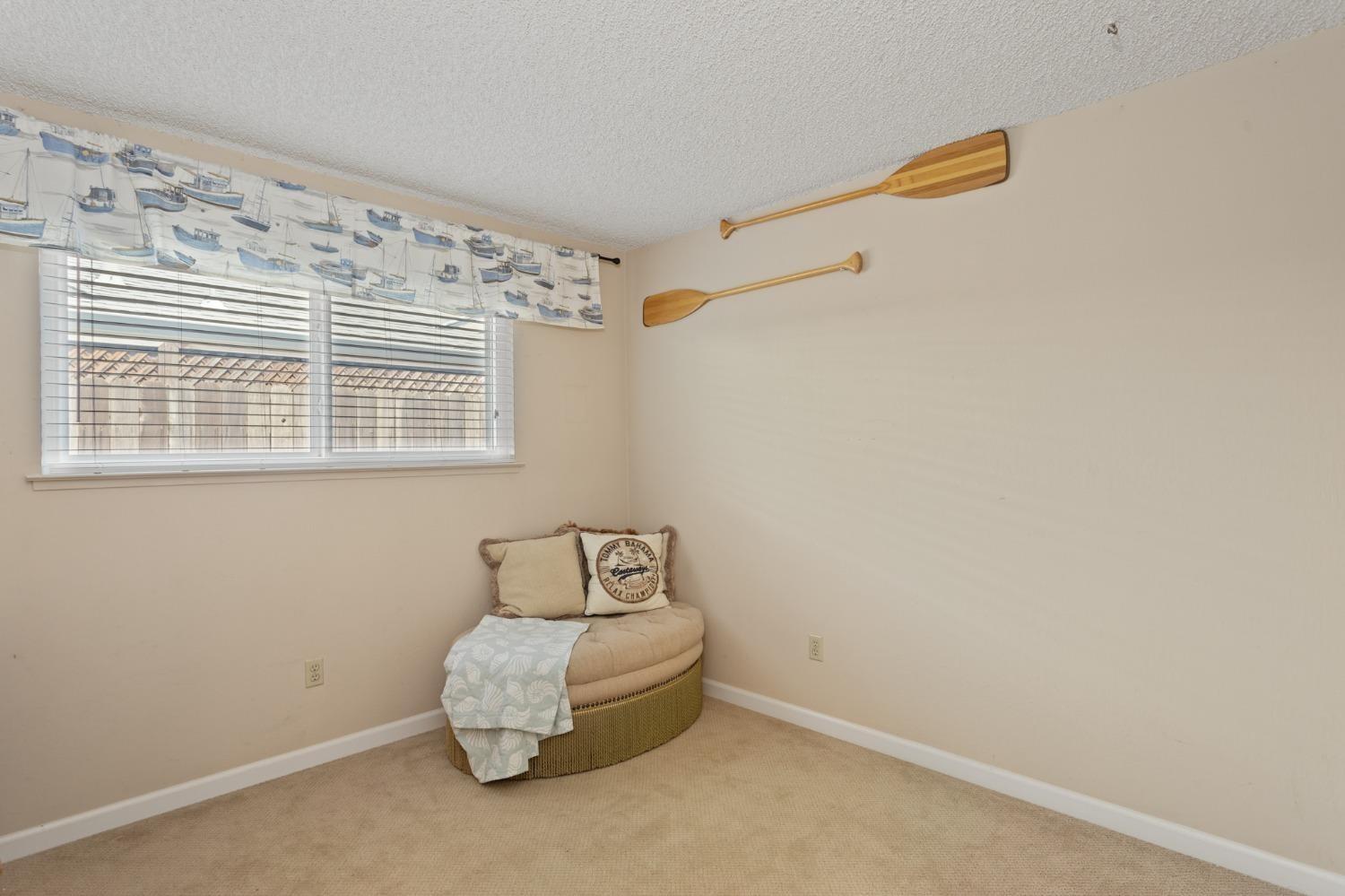 Detail Gallery Image 24 of 37 For 5921 Brittany Way, Citrus Heights,  CA 95610 - 4 Beds | 2 Baths