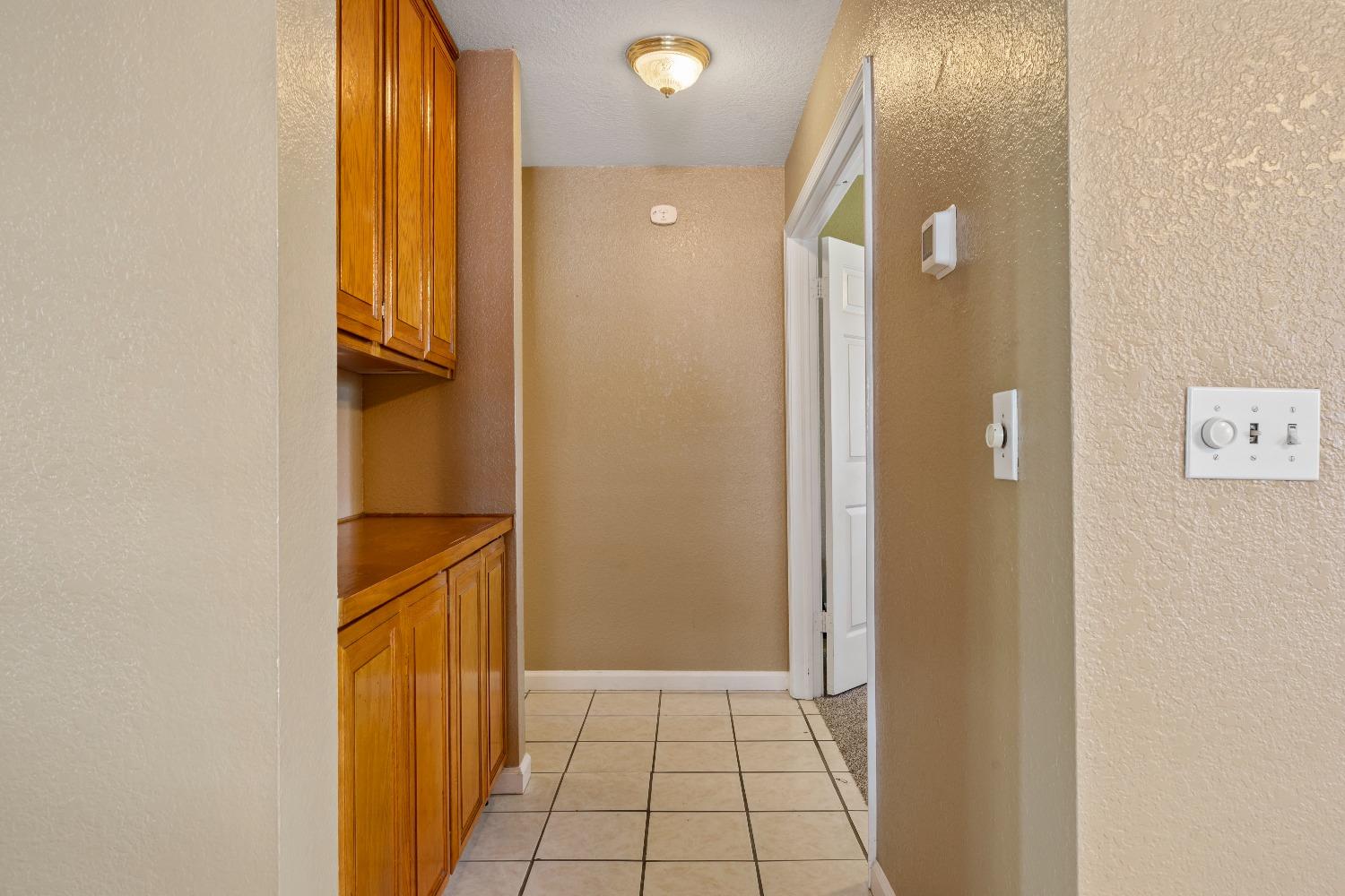 Detail Gallery Image 21 of 26 For 2213 London Cir, Modesto,  CA 95356 - 3 Beds | 2 Baths