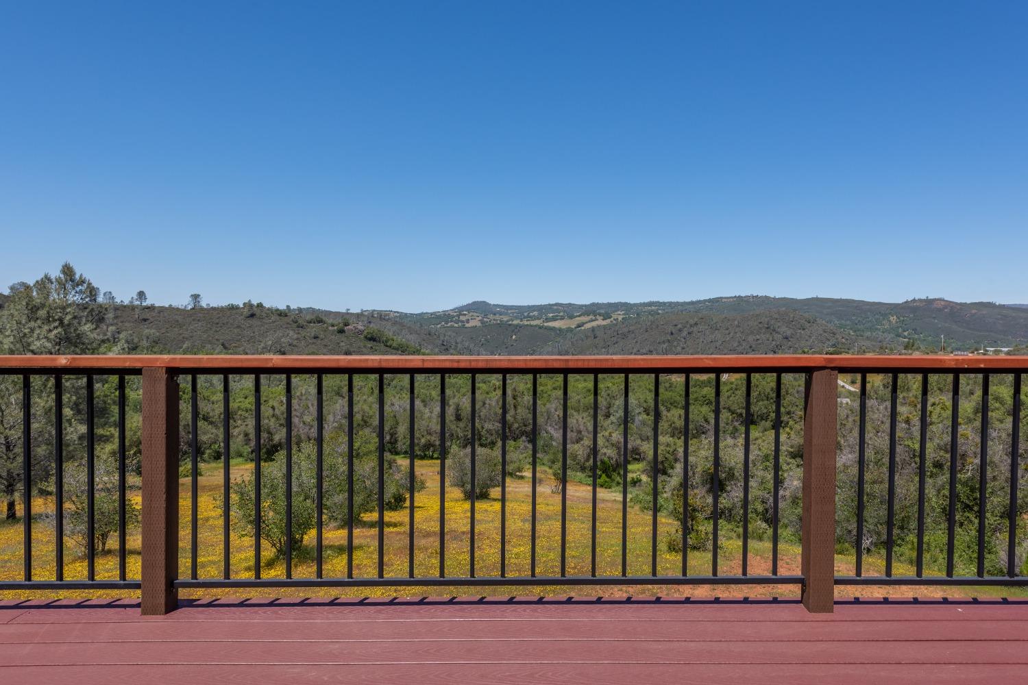 Detail Gallery Image 33 of 52 For 707 Kanaka Valley Rd, Rescue,  CA 95672 - 2 Beds | 2/1 Baths