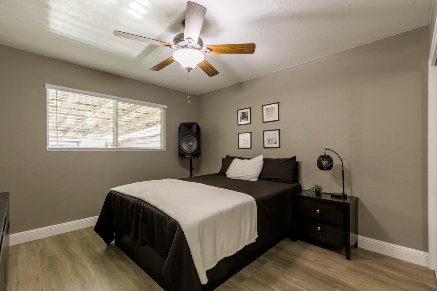 Detail Gallery Image 25 of 52 For 1621 W Whitmore Ave, Modesto,  CA 95358 - 3 Beds | 1/1 Baths