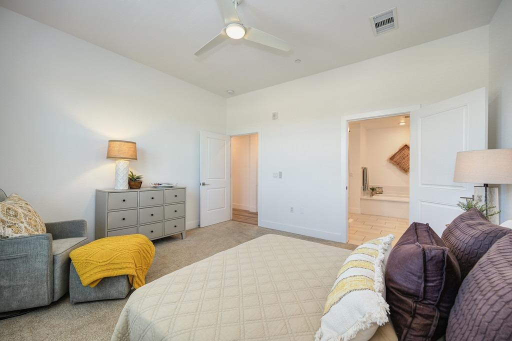 Detail Gallery Image 18 of 41 For 1000 Berryessa Ln #325,  Davis,  CA 95616 - 3 Beds | 2/1 Baths