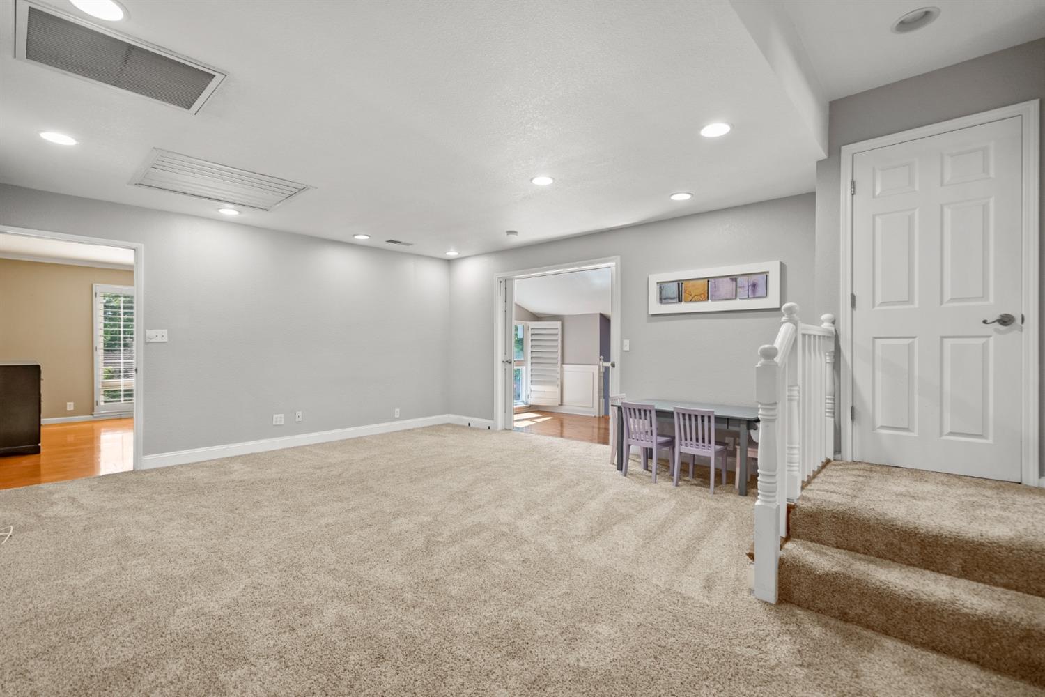Detail Gallery Image 21 of 46 For 1200 Carter Rd, Sacramento,  CA 95864 - 3 Beds | 2/1 Baths