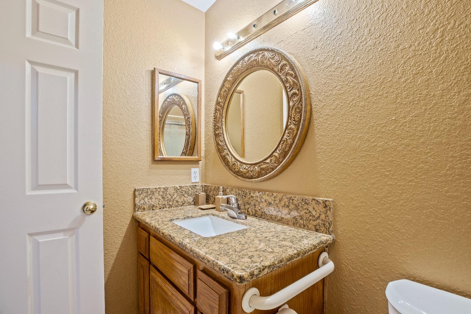 Detail Gallery Image 16 of 26 For 2213 London Cir, Modesto,  CA 95356 - 3 Beds | 2 Baths