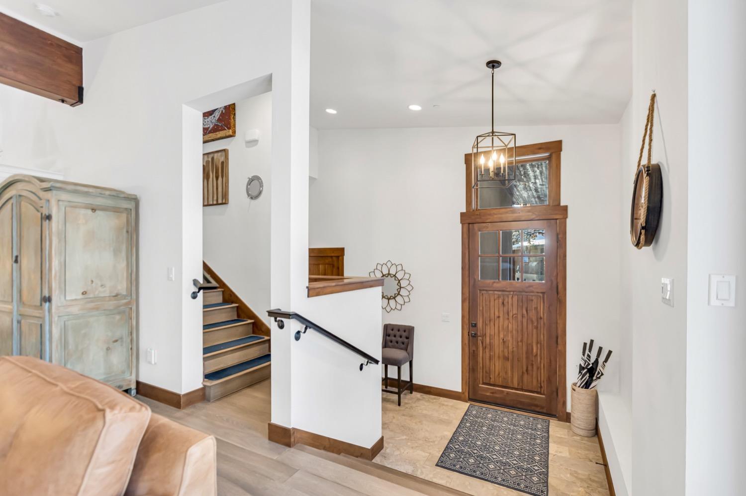 Detail Gallery Image 24 of 58 For 9106 Heartwood Dr, Truckee,  CA 96161 - 3 Beds | 3/1 Baths