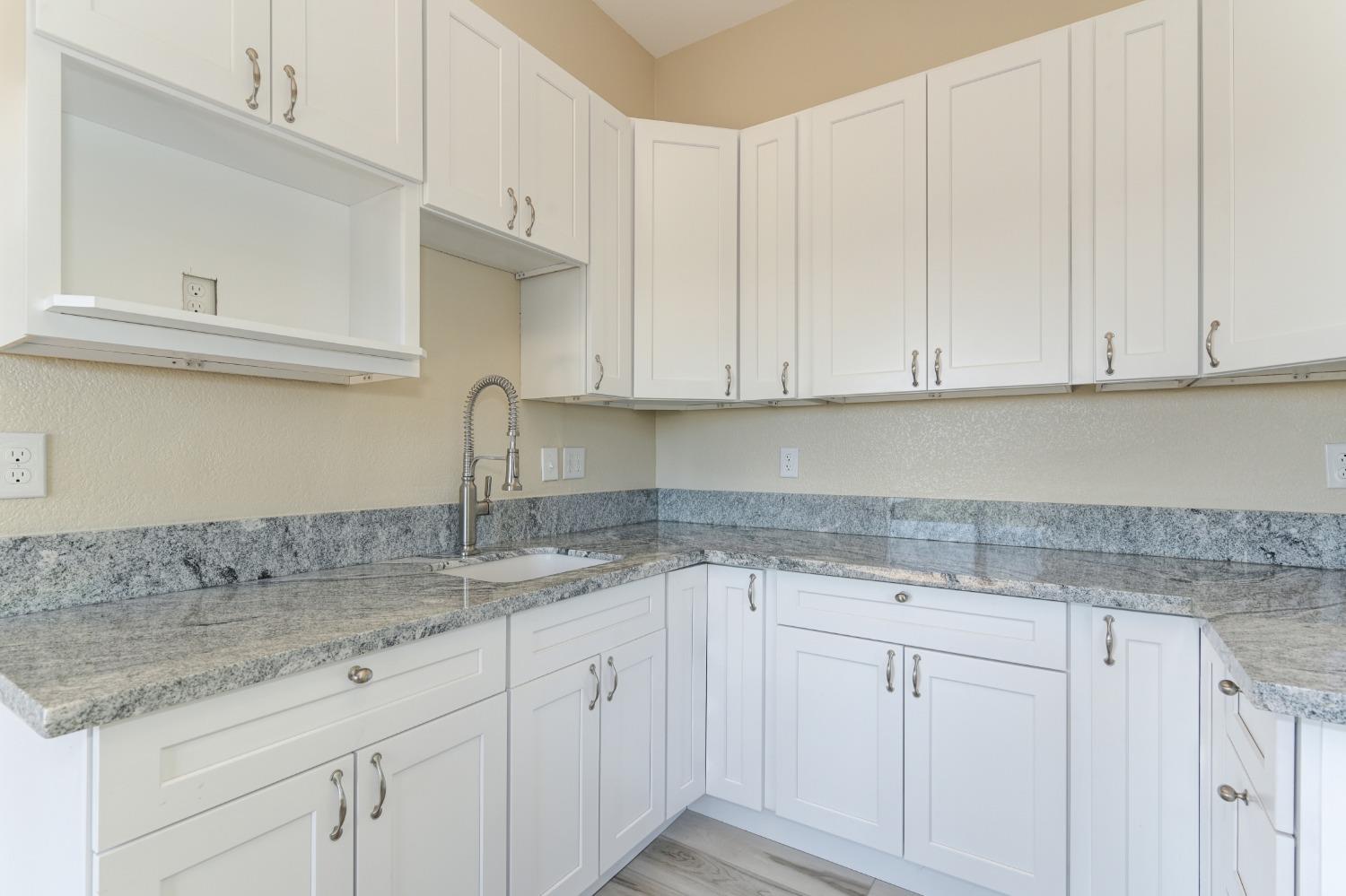 Detail Gallery Image 34 of 51 For 23380 Barnes Ln, Colfax,  CA 95713 - 2 Beds | 2/1 Baths