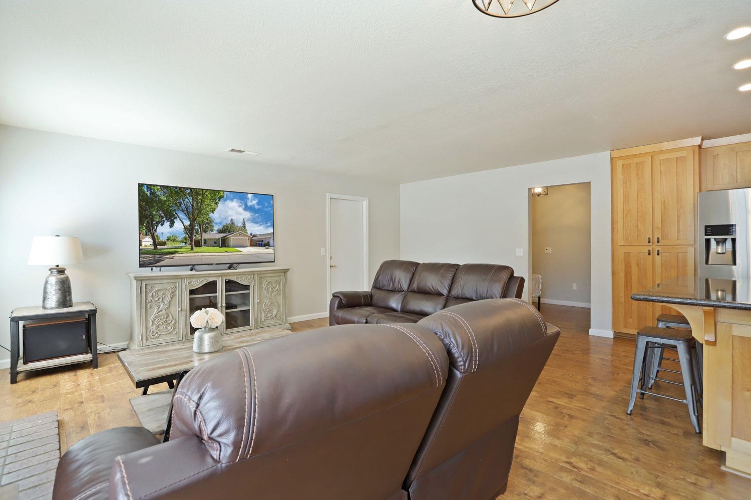 Detail Gallery Image 21 of 51 For 2600 Scandia Ct, Modesto,  CA 95358 - 3 Beds | 2 Baths