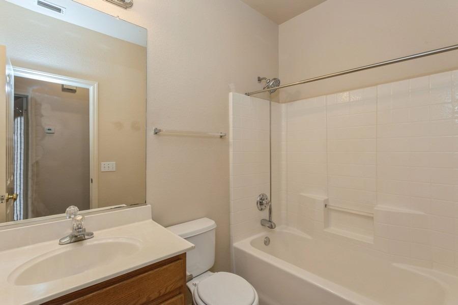 Detail Gallery Image 10 of 21 For 3152 White Fish Bay Rd, West Sacramento,  CA 95691 - 3 Beds | 2 Baths