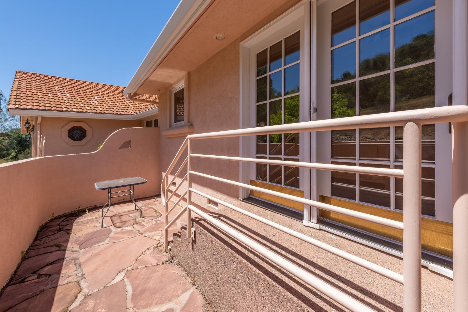 Detail Gallery Image 35 of 52 For 707 Kanaka Valley Rd, Rescue,  CA 95672 - 2 Beds | 2/1 Baths
